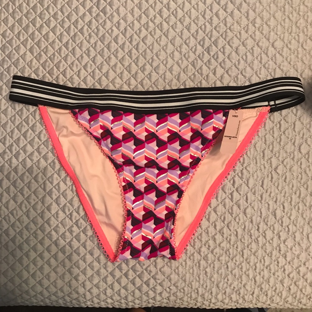 Victoria’s secret bikini bottom